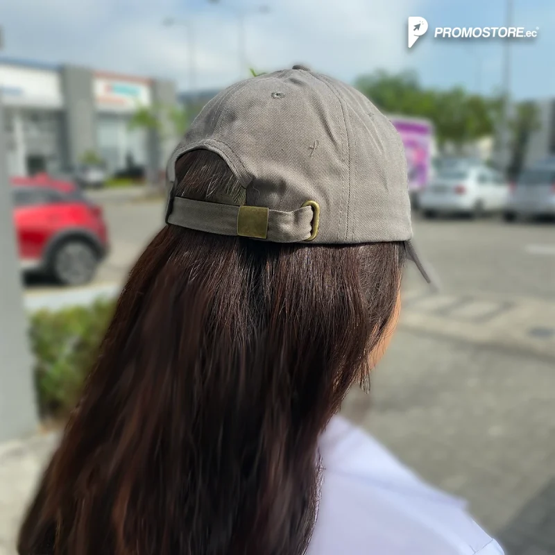 Vista previa 4 de Gorra polo Yami personalizado